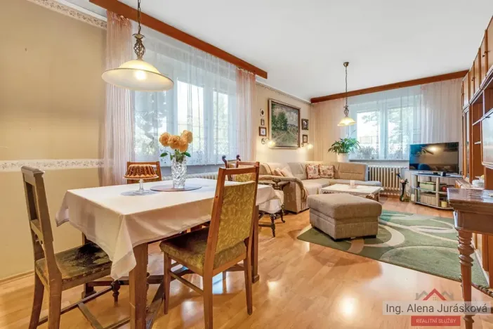 Prodej bytu 3+1, Klecany, Na skalkách, 71 m2