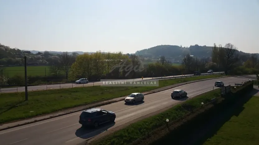 Pronájem výrobních prostor, Česká, 270 m2