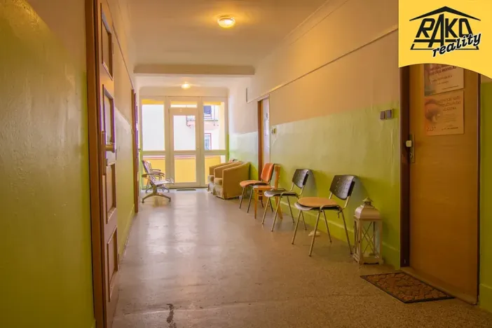 Pronájem kanceláře, Trutnov, Železničářská, 29 m2