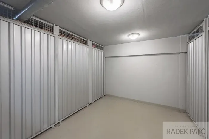 Pronájem bytu 1+kk, Praha - Nusle, K sídlišti, 49 m2