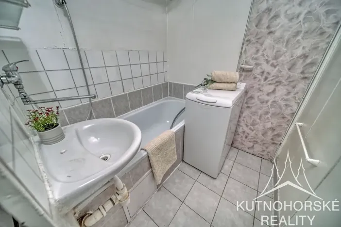 Prodej bytu 4+1, Pardubice, Palackého třída, 87 m2