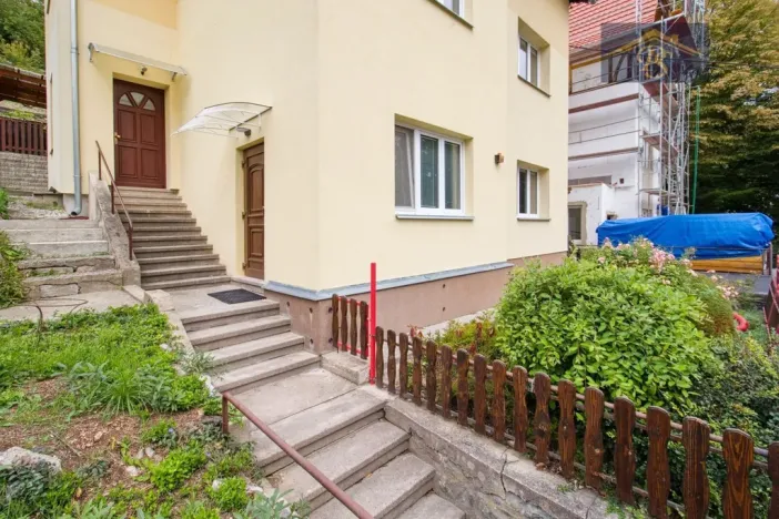 Pronájem bytu 1+1, Ústí nad Labem - Neštěmice, Železná, 57 m2