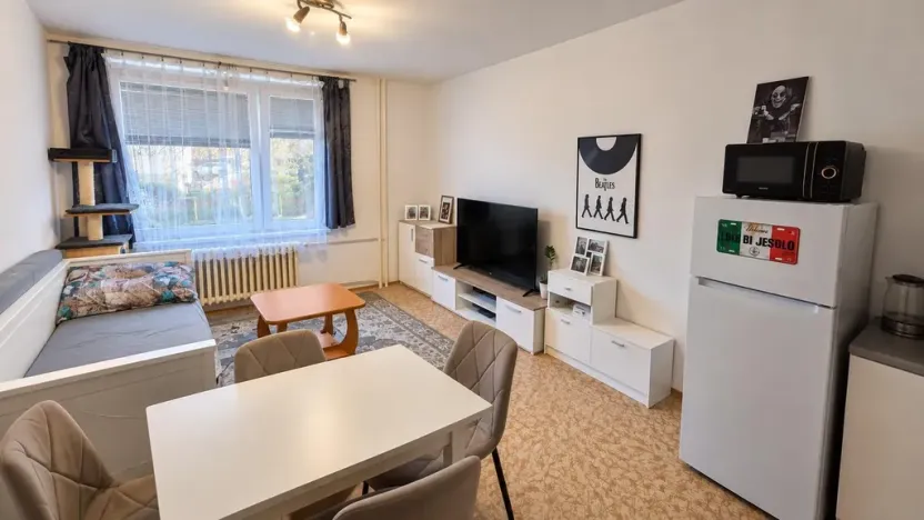 Pronájem bytu 1+kk, Podbořany, Kpt. Nálepky, 25 m2