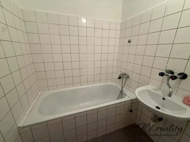 Pronájem bytu 2+1, Vsetín, Tyršova, 38 m2