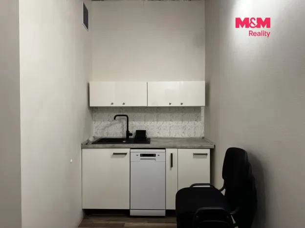 Pronájem kanceláře, Mělník, Českolipská, 35 m2
