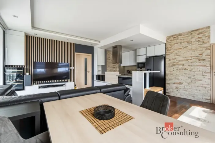 Pronájem bytu 3+kk, Praha - Dolní Měcholupy, Kryšpínova, 79 m2
