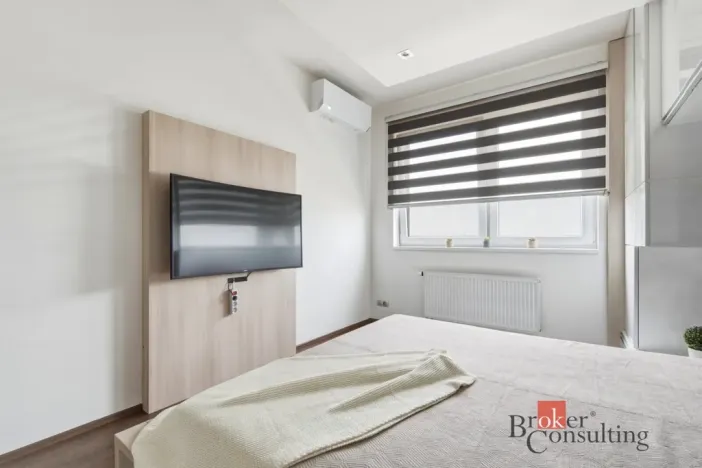 Pronájem bytu 3+kk, Praha - Dolní Měcholupy, Kryšpínova, 79 m2