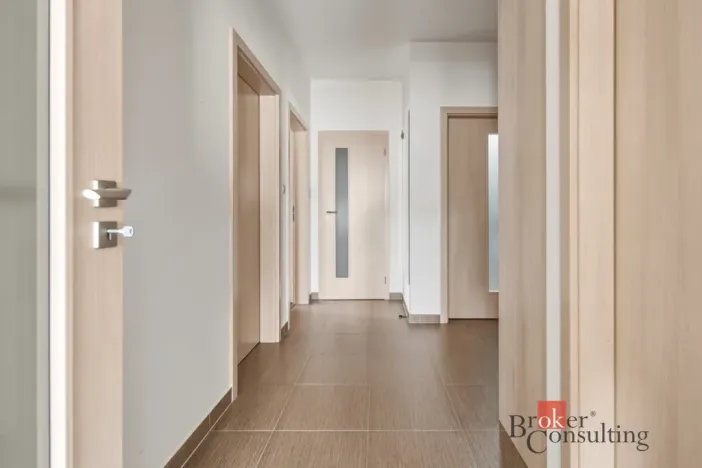 Pronájem bytu 3+kk, Praha - Dolní Měcholupy, Kryšpínova, 79 m2