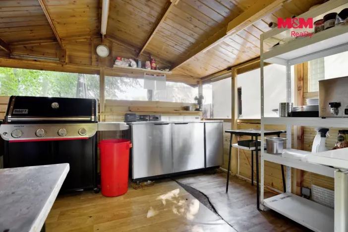 Pronájem restaurace, Loučeň, Nymburská, 150 m2