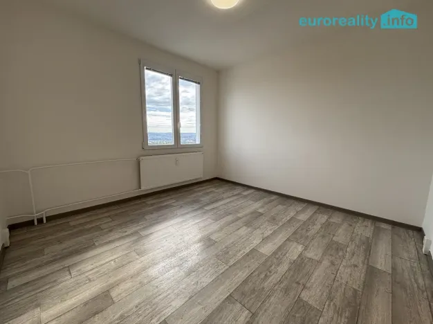 Prodej bytu 3+1, Plzeň, Břeclavská, 75 m2