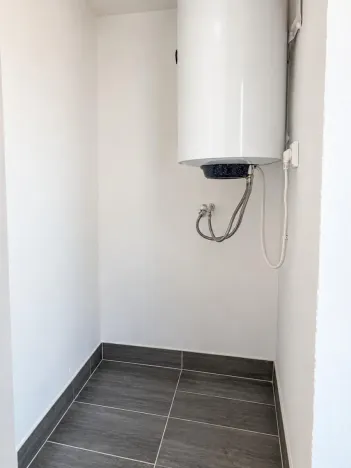 Pronájem bytu 1+1, Děčín - Děčín VII-Chrochvice, K. Světlé, 44 m2