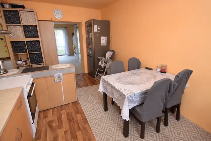 Prodej bytu 2+1, Chvaletice, Dukelská, 54 m2