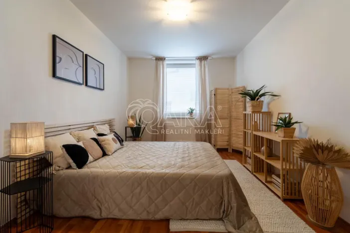 Prodej bytu 2+kk, Praha, Pastevců, 59 m2