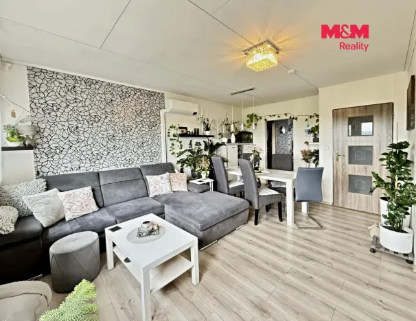 Prodej rodinného domu, Žatec - Bezděkov, 218 m2