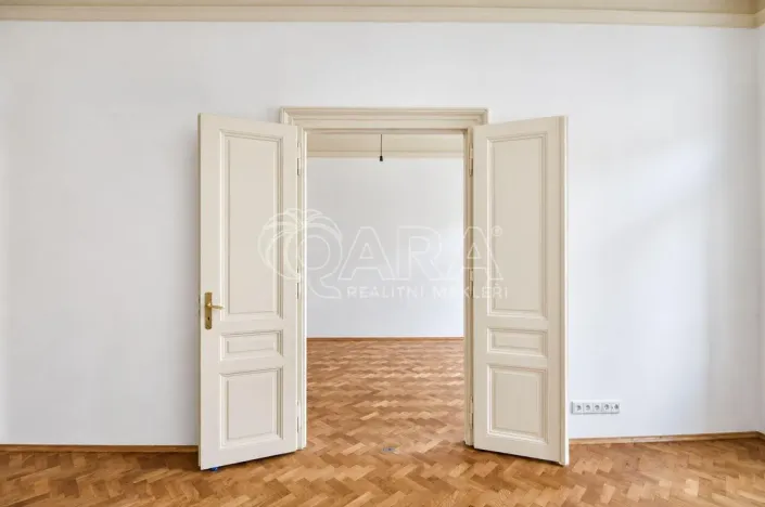 Pronájem bytu 2+1, Praha - Staré Město, Kaprova, 84 m2