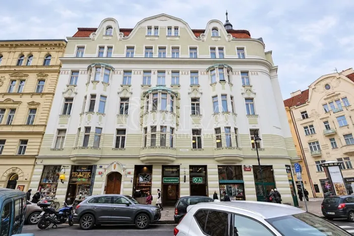 Pronájem bytu 2+1, Praha - Staré Město, Kaprova, 84 m2