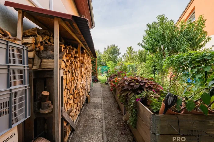 Prodej rodinného domu, Bašť, Měšická, 123 m2