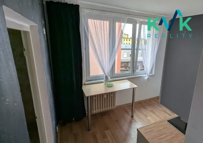 Pronájem bytu 2+1, Karlovy Vary, Školní, 63 m2