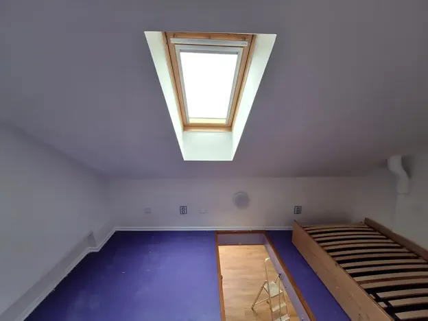 Pronájem bytu 2+kk, Praha - Vysočany, Novovysočanská, 33 m2