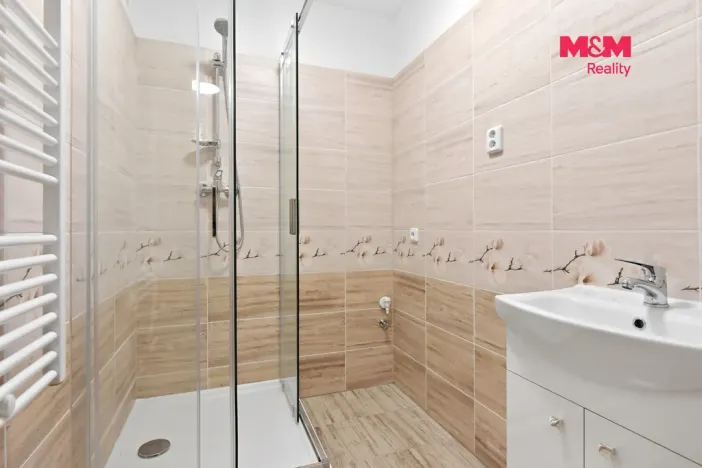 Pronájem bytu 2+kk, Mělník, Kosmonautů, 48 m2
