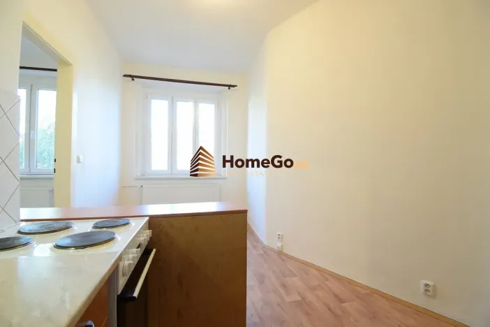 Pronájem bytu 2+kk, Praha - Nusle, Lounských, 52 m2