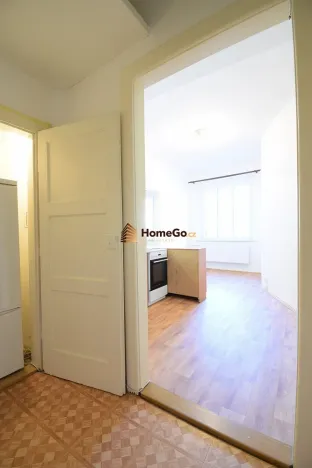 Pronájem bytu 2+kk, Praha - Nusle, Lounských, 52 m2