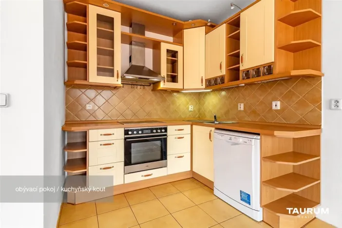 Prodej bytu 3+kk, Plzeň - Východní Předměstí, Květná, 69 m2