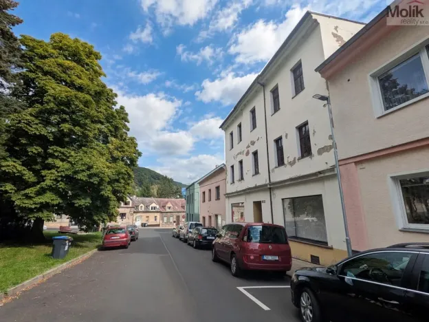 Pronájem obchodního prostoru, Krupka, Poštovní, 39 m2