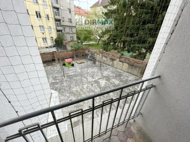 Pronájem bytu 2+kk, Plzeň - Jižní Předměstí, Vrchlického, 44 m2