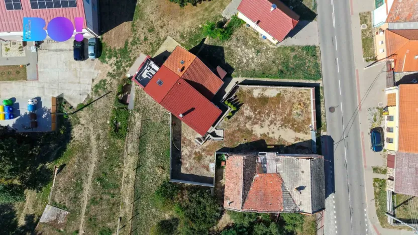 Prodej vinného sklepa, Dyjákovice, 180 m2