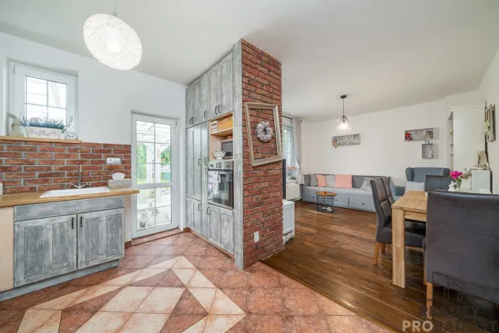 Prodej rodinného domu, Hlušovice, Loučky, 85 m2