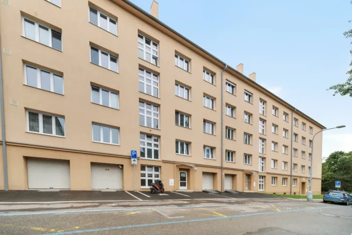 Prodej garáže, Brno - Černá Pole, Zemědělská, 22 m2