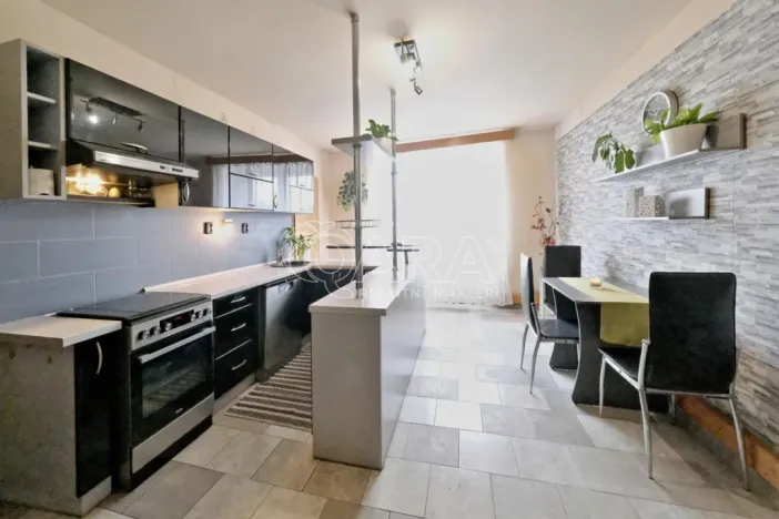 Prodej vícegeneračního domu, Postoloprty, Masarykova, 287 m2