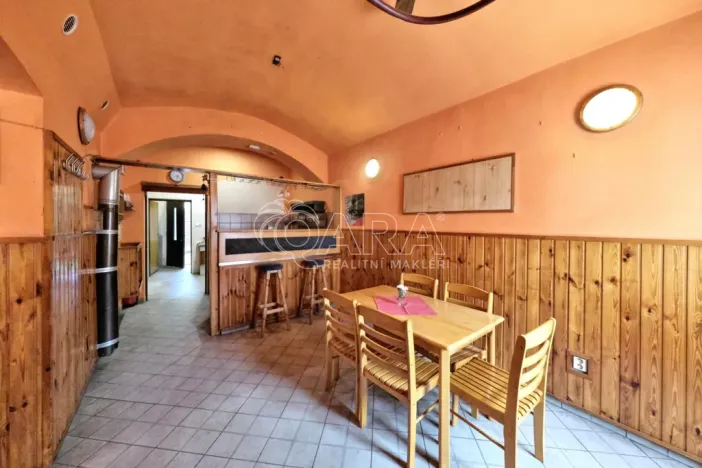 Prodej vícegeneračního domu, Postoloprty, Masarykova, 287 m2