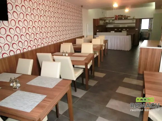 Pronájem ubytování, Blatnička, 830 m2