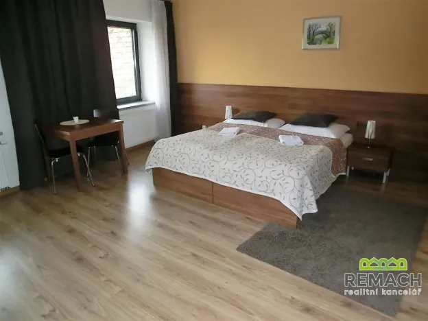 Pronájem ubytování, Blatnička, 830 m2