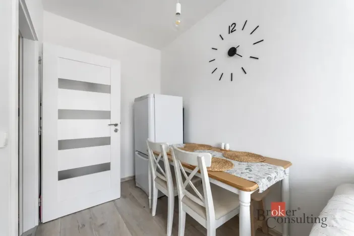 Pronájem bytu 2+kk, Praha - Hlubočepy, Lamačova, 32 m2