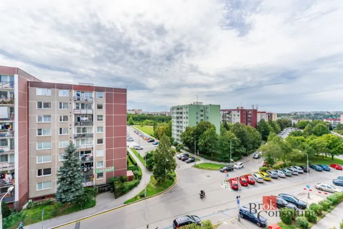 Pronájem bytu 2+kk, Praha - Hlubočepy, Lamačova, 32 m2