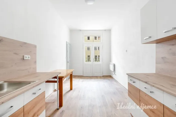 Pronájem bytu 3+1, Praha - Smíchov, Na bělidle, 98 m2