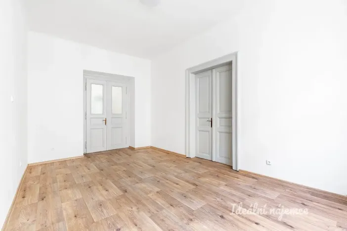 Pronájem bytu 3+1, Praha - Smíchov, Na bělidle, 98 m2