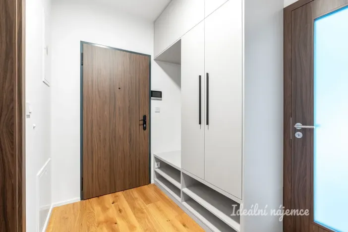 Pronájem bytu 2+kk, Praha - Hlubočepy, Dostalové, 50 m2