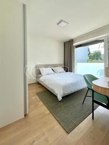 Pronájem bytu 2+kk, České Budějovice - České Budějovice 3, Nová, 73 m2