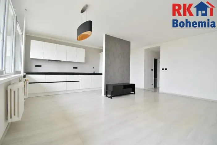 Pronájem bytu 4+kk, Praha - Řepy, Socháňova, 90 m2