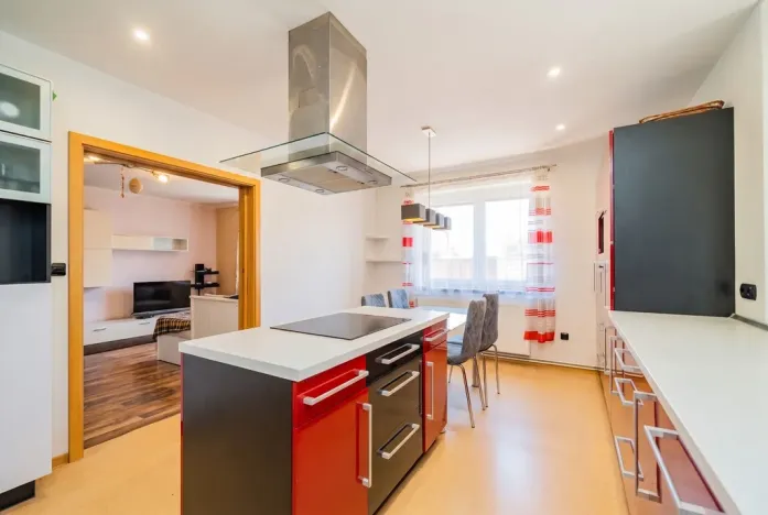 Prodej rodinného domu, Žáky, 130 m2