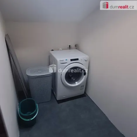 Pronájem bytu 2+kk, Děčín - Děčín IV-Podmokly, Teplická, 93 m2