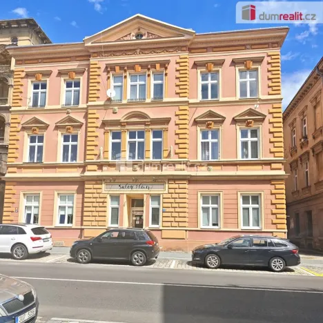 Pronájem bytu 2+kk, Děčín - Děčín IV-Podmokly, Teplická, 93 m2