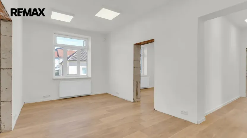 Prodej kanceláře, Třebíč - Stařečka, Sucheniova, 410 m2