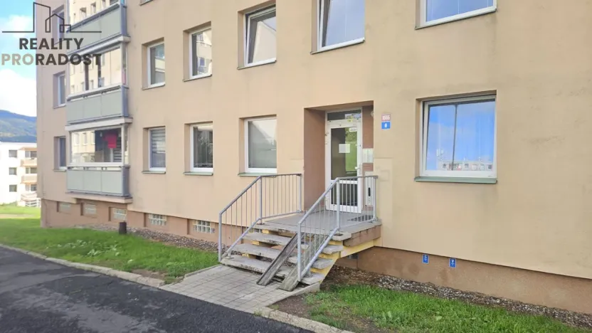 Prodej bytu 2+kk, Teplice, Unčínská, 31 m2