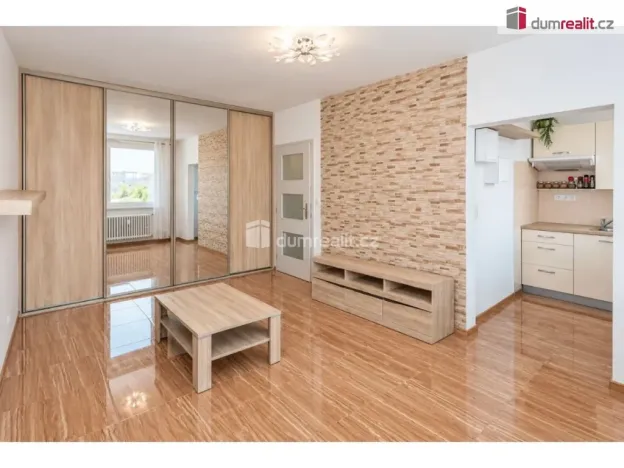 Pronájem bytu 1+1, Praha - Modřany, Botevova, 31 m2