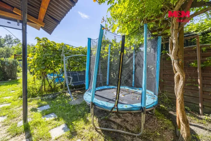 Prodej zahrady, Rybitví, 185 m2